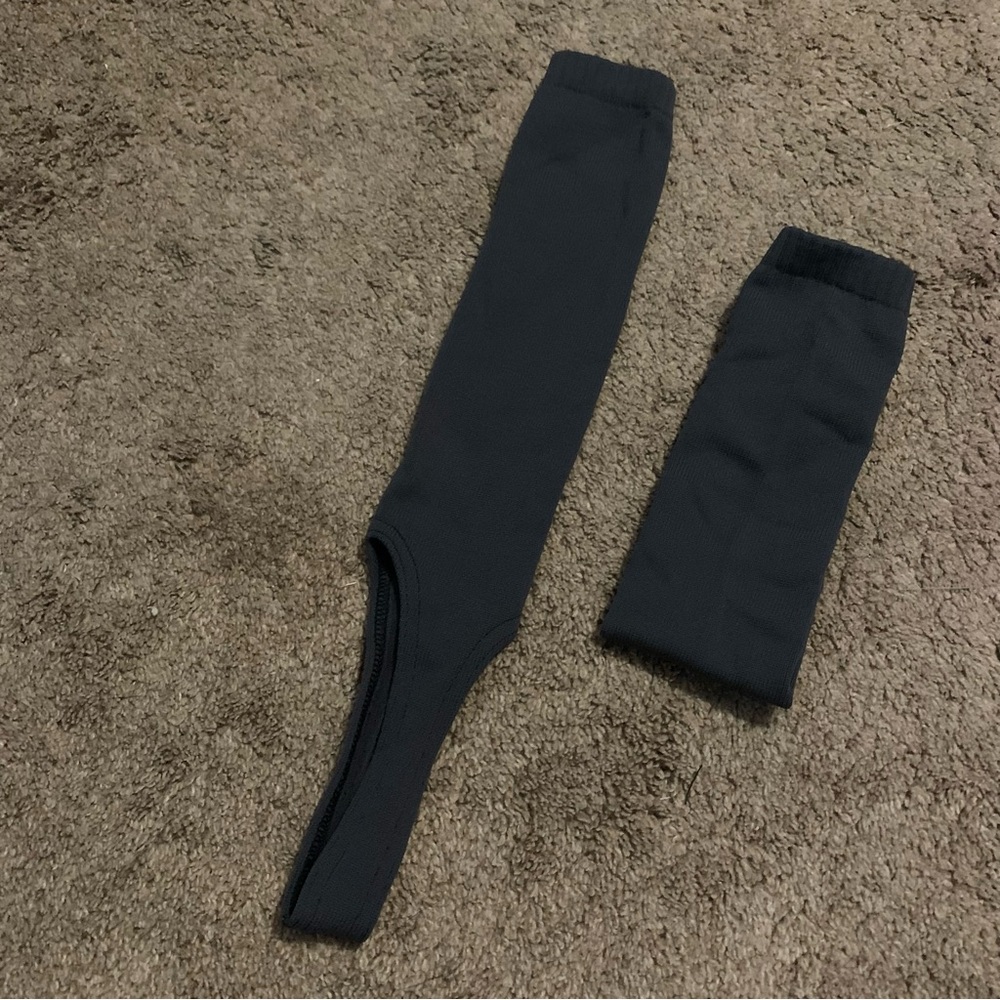Gray Stirrups